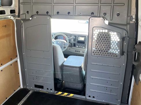 Used 2018 Nissan NV 2500 SV w/ Navigation Package RWD image 30