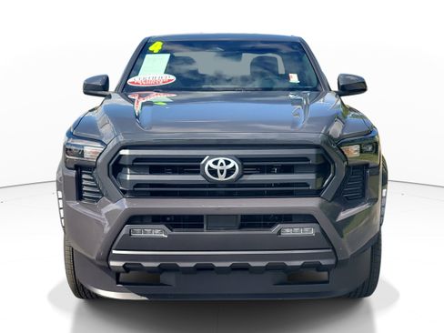 Certified 2024 Toyota Tacoma SR5 image 2