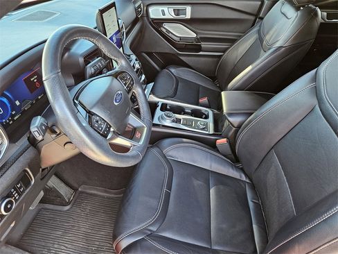 Used 2023 Ford Explorer ST w/ Equipment Group 401A image 10