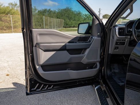 Used 2022 Ford F150 XLT w/ Equipment Group 302A High image 10