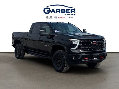 Used 2024 Chevrolet Silverado 2500 ZR2 w/ Technology Package AWD/4WD image 7