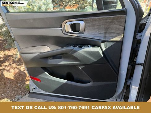 Used 2023 Kia Sorento S w/ Panoramic Sunroof Package AWD/4WD image 19