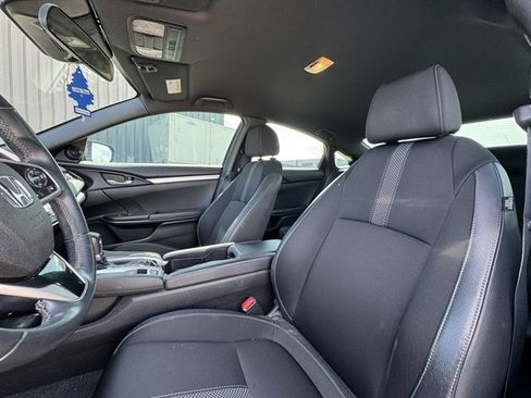 Used 2020 Honda Civic Sport image 8