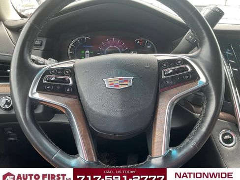 Used 2016 Cadillac Escalade ESV Premium AWD/4WD image 18