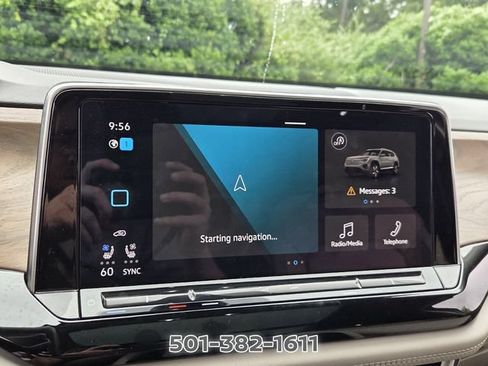 Used 2024 Volkswagen Atlas SE FWD image 20