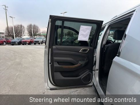 Used 2019 GMC Yukon XL Denali w/ Open Road Package image 28