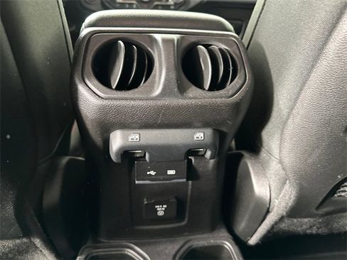 Used 2020 Jeep Wrangler Unlimited Rubicon image 16