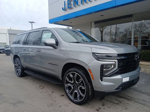 New 2026 Chevrolet Suburban RST w/ RST Capability Package image 1