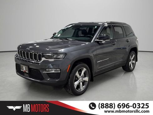 Used 2022 Jeep Grand Cherokee Limited AWD/4WD image 1