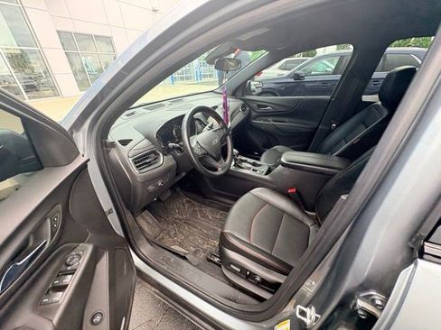 Used 2024 Chevrolet Equinox RS w/ RS Leather Package FWD image 9