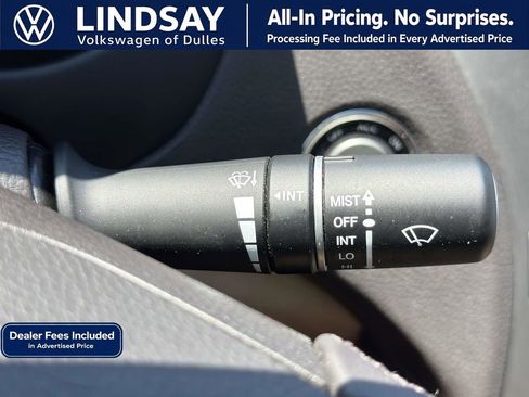 Used 2013 Hyundai Azera w/ Technology Pkg FWD image 23