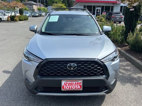 Certified 2024 Toyota Corolla Cross LE w/ Moonroof Package AWD/4WD image 5