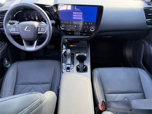 Used 2025 Lexus NX 350 AWD w/ Luxury Package image 11