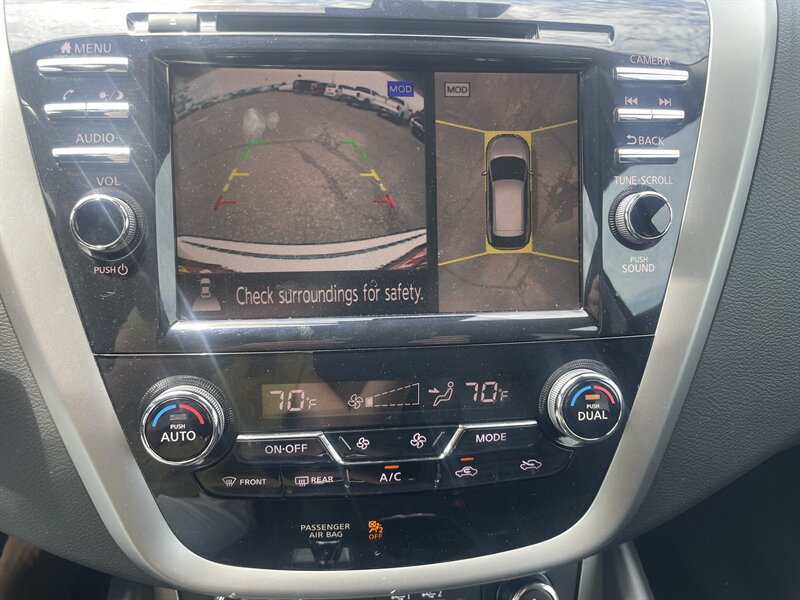 Used 2021 Nissan Murano SV w/ SV Special Edition Package FWD image 12
