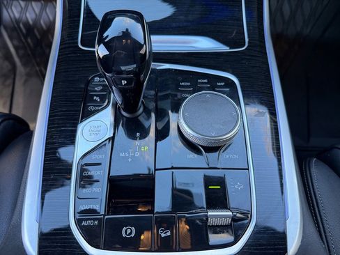 Used 2019 BMW X7 xDrive50i w/ M Sport Package image 30