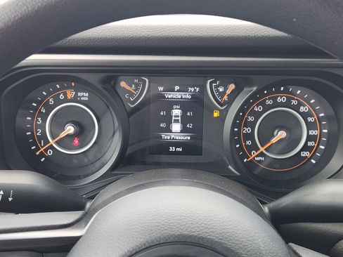 New 2026 Jeep Gladiator Sport AWD/4WD image 15
