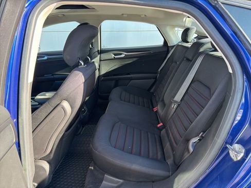 Used 2013 Ford Fusion SE image 10