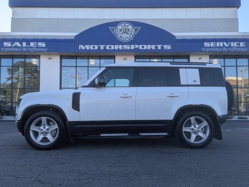 Used 2020 Land Rover Defender 110 HSE AWD/4WD image 1