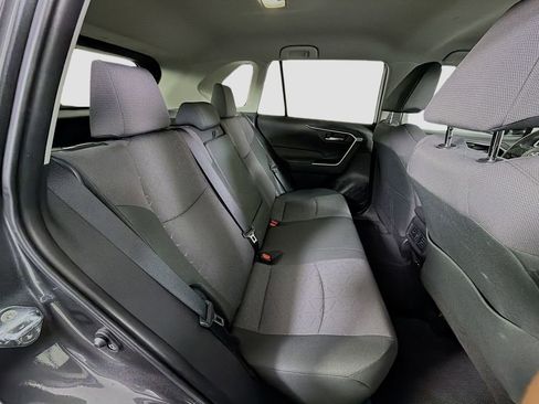 Used 2025 Toyota RAV4 XLE image 27