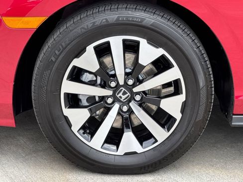 Certified 2025 Honda Odyssey EX-L image 34