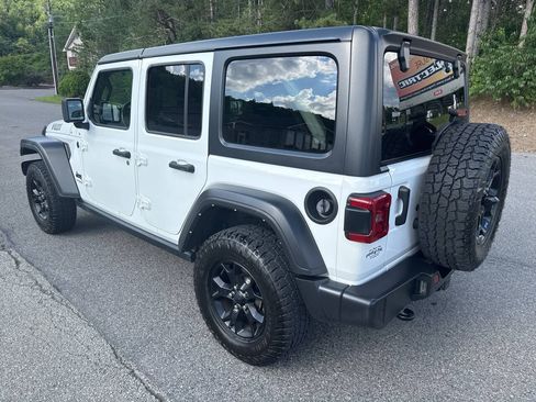Used 2021 Jeep Wrangler Unlimited Sport AWD/4WD image 5