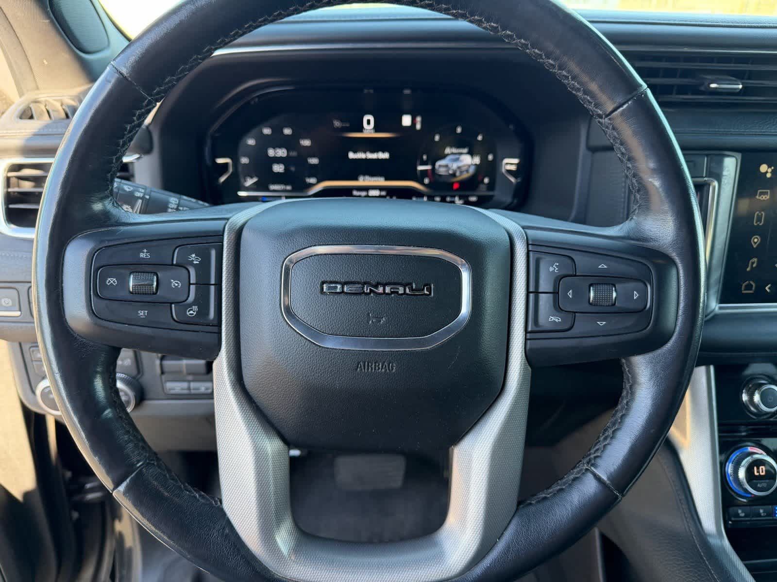 Used 2022 GMC Yukon Denali w/ Max Trailering Package AWD/4WD image 7