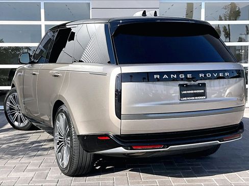 Certified 2024 Land Rover Range Rover SE AWD/4WD image 11