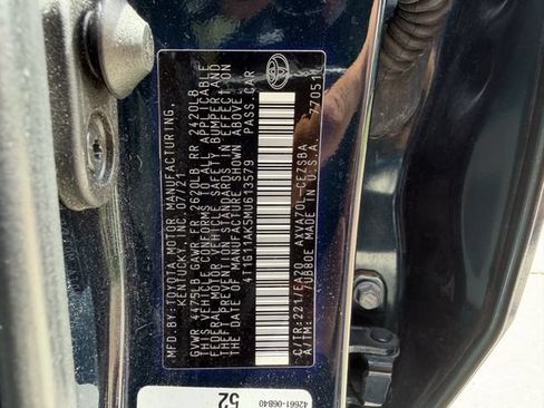 Used 2021 Toyota Camry SE FWD image 21