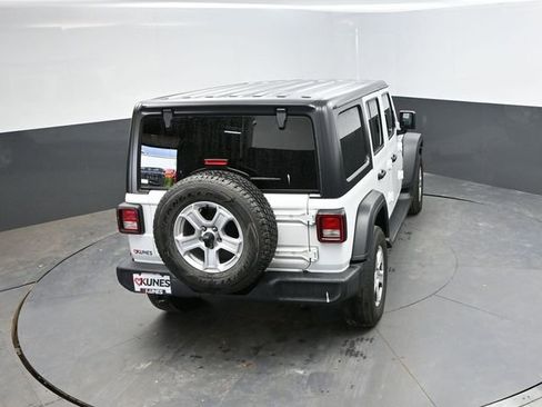 Used 2018 Jeep Wrangler Unlimited Sport S AWD/4WD image 41