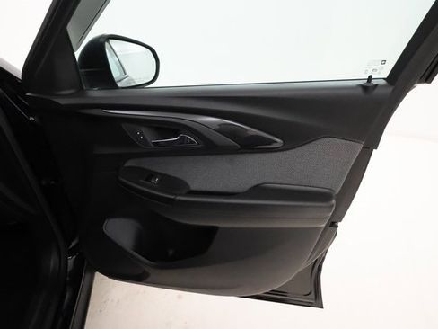 Used 2023 Chevrolet TrailBlazer LS image 21