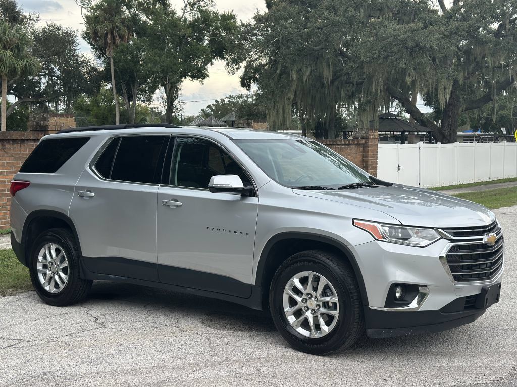 Used 2020 Chevrolet Traverse LT FWD image 5