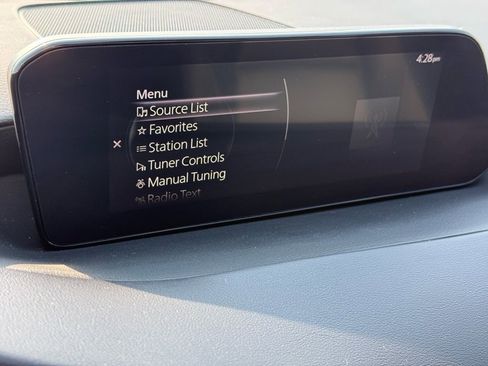 Used 2023 MAZDA MAZDA3 s image 21