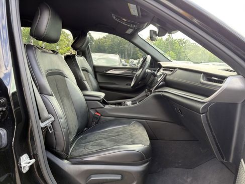 Used 2021 Jeep Grand Cherokee L Laredo AWD/4WD image 19