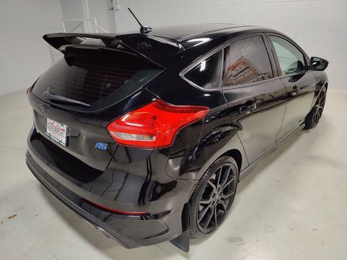 Used 2017 Ford Focus RS image 6