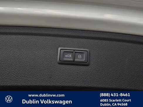 Used 2023 Audi Q5 2.0T Premium w/ Convenience Package image 27