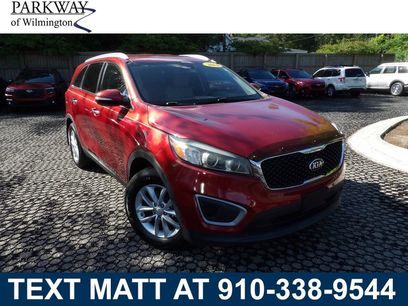 Used 2017 Kia Sorento FWD w/ LX Convenience Package