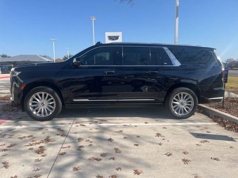 Used 2021 Cadillac Escalade ESV Premium Luxury w/ Driver Assist Tech Package image 1