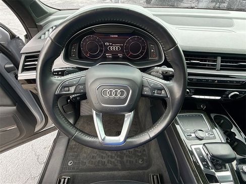 Used 2018 Audi Q7 3.0T Prestige image 12