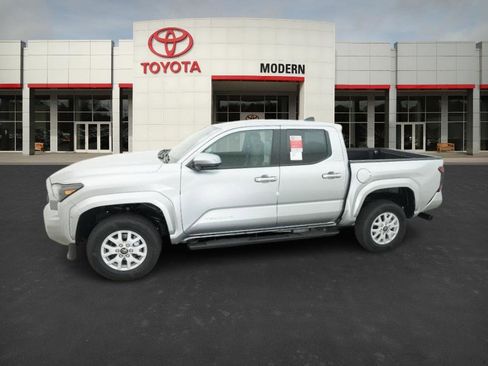 New 2025 Toyota Tacoma SR5 image 7