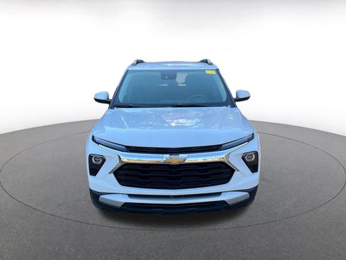 Used 2025 Chevrolet TrailBlazer LT image 4