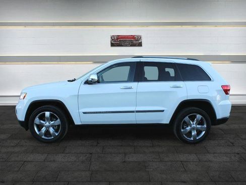 Used 2013 Jeep Grand Cherokee Overland RWD image 4