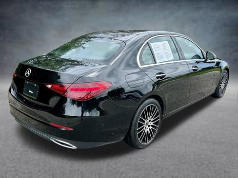 Used 2025 Mercedes-Benz C 300 Sedan image 5