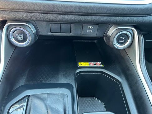 Used 2024 Toyota Grand Highlander AWD image 37