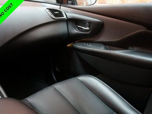 Used 2024 Nissan Murano SL image 39