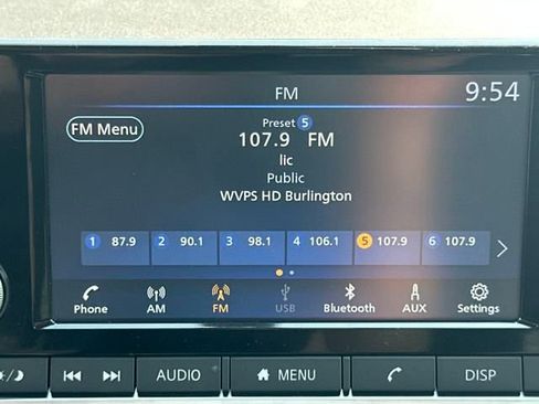 Used 2025 Nissan Sentra S image 16