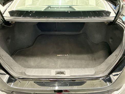 Used 2025 Nissan Sentra SV FWD image 26