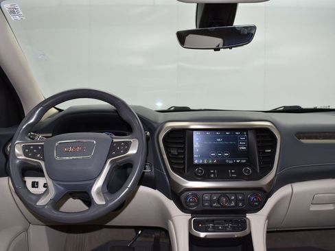 Used 2021 GMC Acadia Denali w/ Denali Technology Package image 19