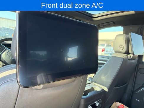 Used 2021 GMC Yukon Denali w/ Denali Ultimate Package AWD/4WD image 11