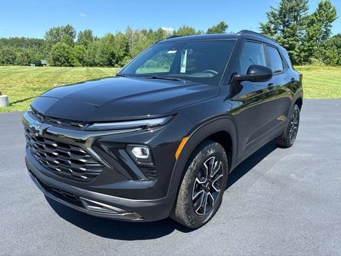 New 2026 Chevrolet TrailBlazer ACTIV w/ Convenience Package AWD/4WD image 1