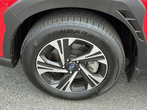 Certified 2025 Subaru Crosstrek 2.5i Premium AWD/4WD image 8